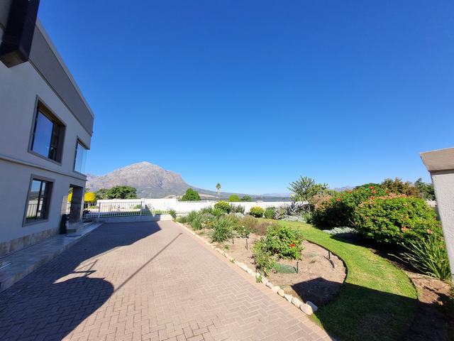 5 Bedroom Property for Sale in Wolseley Western Cape